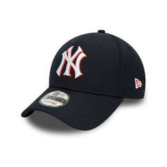 New Era New York Yankees 9FORTY MLB Korean Curved Peak Cap in Navy