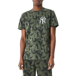 New Era New York Yankees Geometric Camo Short Sleeve T-Shirt in New Olive