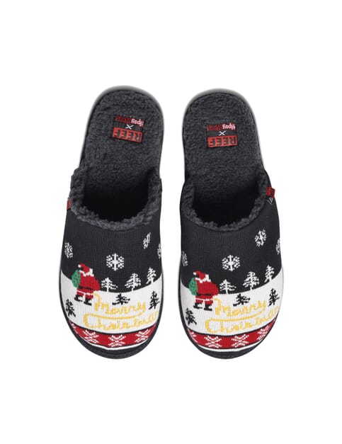 Mens Slippers - UK 11 Mens Slippers - UK 11