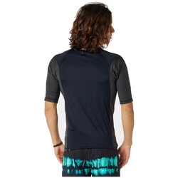 Rip Curl Waves UPF Performance Short Sleeve Rash Vest in Black